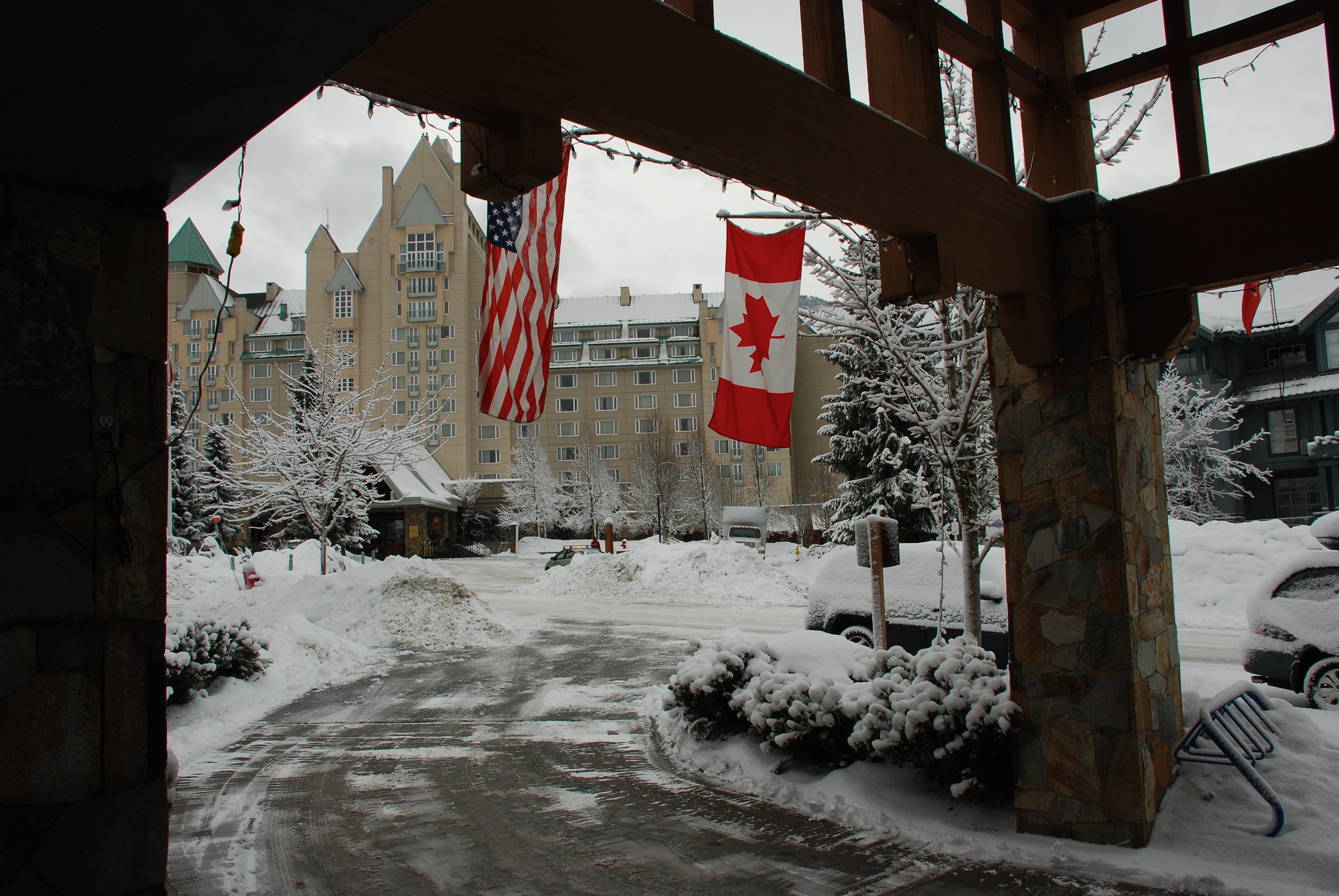 2009-03-WHISTLER WITH MUSSATTOS 19.jpg